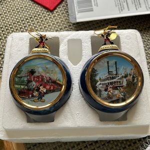 LAST CHANCE **Like NEW! VINTAGE Disney Collectable Porcelain Ornaments.
